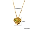 Collana a cuore dorata con intarsio in zircone verde e dettaglio texture martellata - Stile Cuore Martellato Doppio Zircone Verde (XBN250937-12)