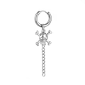 Orecchino a cerchio argento con teschio di strass e dettaglio catena stile gotico - Color Acciaio Catena Teschio