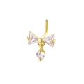Vue macro détaillée du piercing de nez en forme de L doré avec zircon papillon brillant - Or 4 (Nœud Triple Diamant)