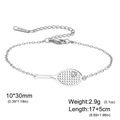 Minimalistisches Tennis-Armband aus silbernem Edelstahl mit Racket-Anhänger - Geätztes Tennis - Kreuzkette / Stahlfarben