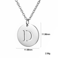 Collana in acciaio argento con ciondolo rotondo traforato lettera D da 12mm e catena - Lettera D