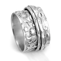 Anillo giratorio vintage de acero inoxidable con relieve de luna y estrellas en fondo blanco - US 5 / Plata-Estrella Luna