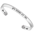 Bracciale rigido in acciaio argento con testo motivazionale inciso e icone freccia - Argento-you fucking got this.