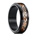 Titan-Ring mit Drachen-Inlay in Schwarz und Gold-Finish mit polierter Oberfläche - US 7 / Schwarzer Spinner Ring mit Roségoldenem Dracheninlay