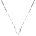Collar con colgante de corazón pulido de acero de titanio con cadena cruzada minimalista - Solo Collar de Corazón 029 / Plateado