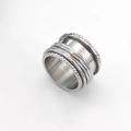 Bague large rétro multicouche en argent avec fil texturé et bords à points - Argent-Cinq Couches Texturé