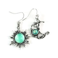 Pendientes vintage de sol y luna en plata con piedra de luna verde asimétricos - Verde claro