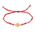 Rotes geflochtenes Armband mit goldfarbenem Edelstahl-Anhänger und konzentrischem Muster - Rotes Seil / Gold