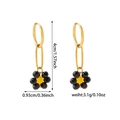 Dettaglio orecchini a fiore intrecciato dorato con dimensioni 4cm altezza e 0,93cm larghezza - Fiore Nero (ZZEH1080 Nero) / Oro 18K / Nero
