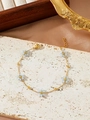 Zartes vergoldetes Gliederketten-Armband mit fünf blauen Perlenblumen und Karabinerhaken - Matte Blaue Blume (ZHB630多色23) / Gold/Blau