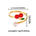 Vista dettagliata dell'anello regolabile con ciliegia e perla in oro 18 carati - Stile aperto ciliegia perla artificiale (ZHR2188)