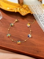 Buntes handgefertigtes Perlenblumen-Armband mit goldener Titanstahlkette für den Sommer - Sechsblättriger Blumenstil (ZHB630多色42) / Grundfarben Mix (ZHB630多色42)