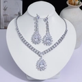 Ensemble de bijoux élégant avec collier et boucles d'oreilles en strass goutte d'eau - Style Géométrique Pétale (PJ--129)