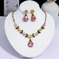 Élégant ensemble collier et boucles d'oreilles en cristal rose en forme de poire pour soirée - Style Floral en Zirconia Rose Poire (PJ--162)