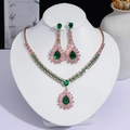 Élégant ensemble de bijoux collier et boucles d'oreilles goutte vert émeraude et rose - Style Magnifique Goutte d'Eau Florale (PJ--159)