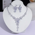 Parure de bijoux élégante en argent avec gouttes de diamants, collier et boucles - Style Goutte d'Eau Florale (PJ--132)