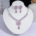 Parure élégante en cristal rose avec collier goutte et boucles d'oreilles fleur - Style Floral en Zirconia Rose (PJ--174)