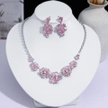 Parure de bijoux élégante avec cristaux roses, collier goutte et boucles d'oreilles. - Style Bouquet de Fleurs (PJ--186)