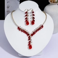Parure de bijoux élégante avec cristaux rouges et clairs, collier et boucles d'oreilles. - Gland en V (PJ--115)