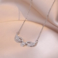 Collier élégant ailes d'ange avec pendentif zircon coeur sur tissu en soie champagne - Ailes d'Ange Cœur Acier (X2522)