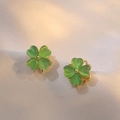 Orecchini a perno rotanti a quadrifoglio con finitura in opale verde e base oro - Stile Quadrifoglio Effetto Opale Verde (E0339) / Verde