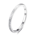 Bague empilable argentée minimaliste avec finition sable givré et anneau intérieur poli - Anneau Entièrement Givré Argent