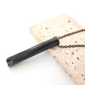 Collar minimalista de acero inoxidable negro con colgante de silbato de yoga - Tubo Estándar / Negro