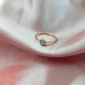 Anello minimalista in acciaio inossidabile placcato oro 18K con pietra naturale blu - n.5 / Oro Rosa-Blu Chiaro