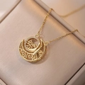 Collana luna e sole in acciaio al titanio dorato con intarsi di zirconi bianchi - Collana Stella Luna (Set) / Oro
