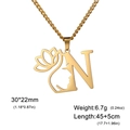 Collier alphabet lotus doré avec lettre N et pendentif profil de femme pour femmes - Lettre N / Or