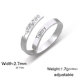 Anello regolabile in acciaio argento con incisione floreale e dettaglio nome Tansy - Stile Tanaceto / Argento