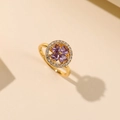 Eleganter rotierender Kleeblattring mit lila Zirkon-Herzblättern und Goldbeschichtung - Gold Lila Rotierender Ring (J011)