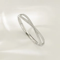 Poliertes silbernes Infinity-Armreif aus Edelstahl mit funkelnden Micro-Pave-Steinen - Unendlichkeit Strass Stil (TT0776)
