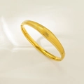 Minimalistischer goldener Edelstahl-Armreif mit eleganter vertikaler Rippenstruktur - Längsrippentextur-Stil (TT0680)