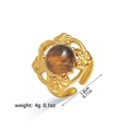 Anello a fiore dorato regolabile con occhio di tigre, pesa circa 4 grammi e largo 1,8 cm - Stile a Fiore Traforato in Occhio di Tigre (J0535)