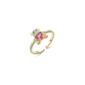 Anello regolabile a forma di orso dorato con gemma a cuore rosa e pavé di zirconi - Stile a Orsetto che Tiene un Cuore Rosa (J0664)