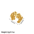 Macro detail showing dimensions and weight of 18k gold plated hollow daisy ring - Brushed Small Daisy Style (JZ48)