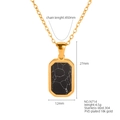Dettaglio della collana in acciaio inossidabile placcata oro 18k con pendente nero - Nero Stellato (Oro)