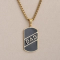 Collar de hombre con placa DAD en oro y negro y cadena de caja de acero - Dorado