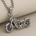 Punk hiphop motorfiets hanger in retro zilver met een stevige box ketting voor heren - Alleen Hanger (Geen Ketting) / Zilver