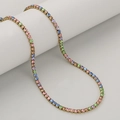 Schicke 3mm Regenbogen Tennis-Halskette in Gold mit bunten runden Kristallsteinen - Goldener Regenbogenstein