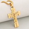 Gouden Jezus-crucifix hanger met matte textuur en doosketting van roestvrij staal - Goud (Pendant Only (Without Chain))