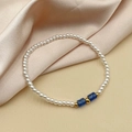 Bracelet élégant en acier inoxydable avec perles naturelles et accents de pierres bleues - Pierre Bleu Foncé (B0127-02-darkblue)