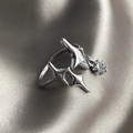 Détail d'une bague en argent 925 avec motif d'étoile et petit pendentif en zircon - Style d'Étoile Triple avec Pendentif Zircon(JZ0057)