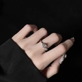Detail of Saturn-shaped silver ring featuring a sparkling zircon stone on the finger - Saturn Planet Diamond Inlaid Open Ring (JZ0829)