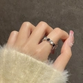 Anello aperto gotico in argento a forma di pipistrello con pietre opali nere e bianche - Stile Perline Bianco e Nero (JZ1913) / Regolabile