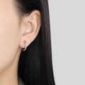 Pendientes de aro minimalistas en plata con textura martillada para mujer con estilo - 12mm / Color acero