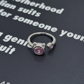 Dettaglio dell'anello gatto in argento con zircone rosa e pietre luccicanti micro-incastonate - Aperto Regolabile / Stile Forma di Gatto (JZ2686A)