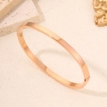 Bracelet jonc ovale en acier inoxydable or rose poli avec finition miroir et fermoir charnière - 4mm / Or rose
