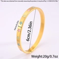 Spécifications de taille pour bracelet étoile plaqué or 18k avec 6cm de diamètre - émail étoile Doré